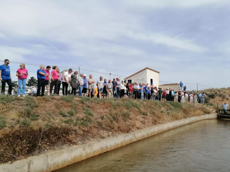 Fachada de propiedad disponible